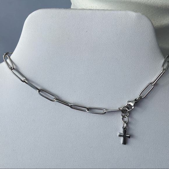 Stainless Steel Paperclip Anklet with Cross - Picture 8 of 8